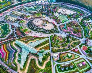 Dubai Miracle Garden With Global Village